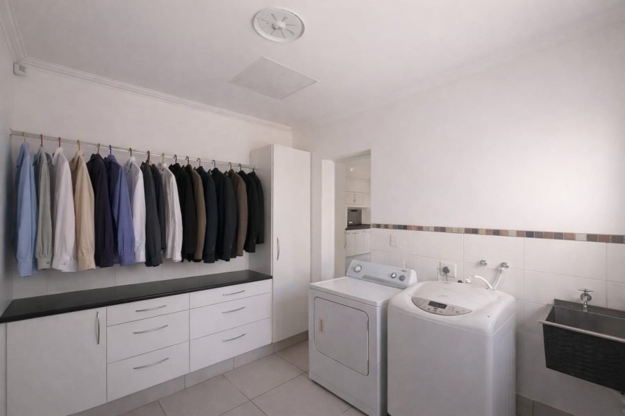 7 Bedroom Property for Sale in Ladybrand Free State